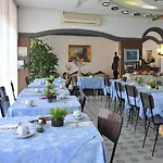 Europa 호텔 3*