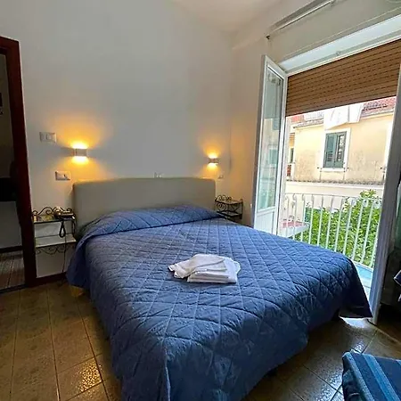 Europa 3*